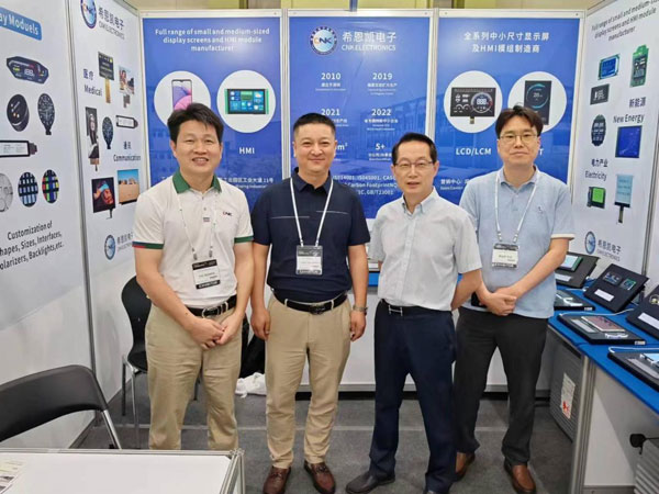 Продукти CNK Display успішно дебютували на виставці Ke-Display 2024 Korea Display